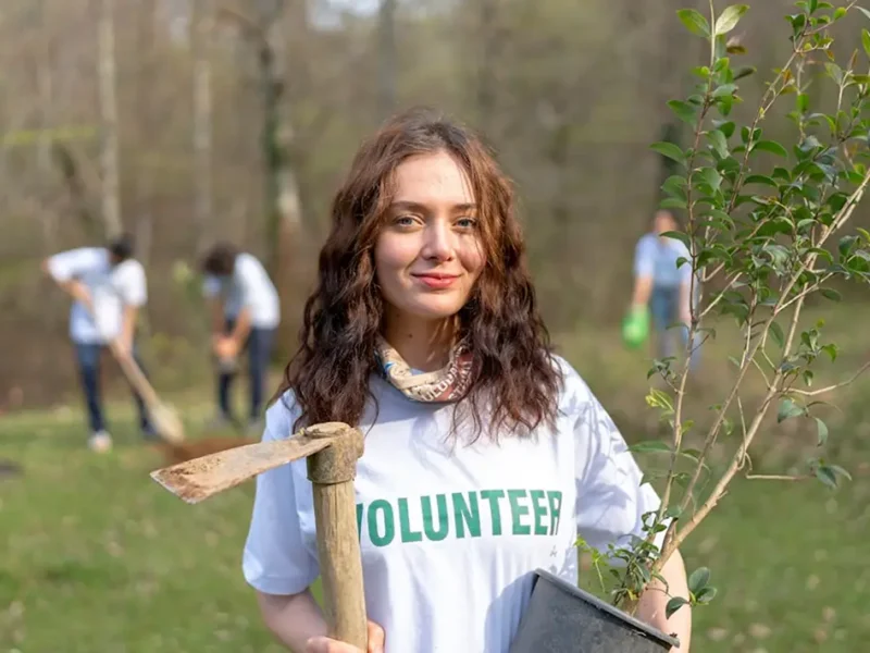 Waste center in operation